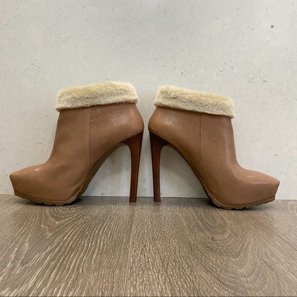 Guess Ivorie Faux-Fur Booties *NWOT* - Picture 6 of 11